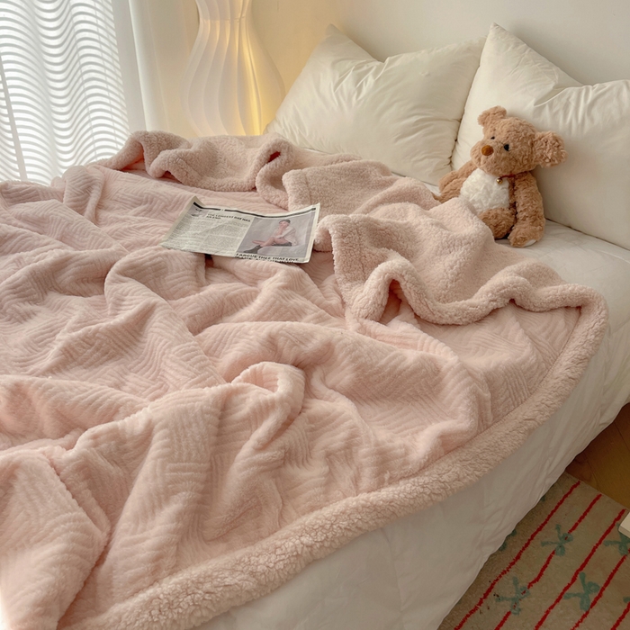 91家纺网 家纺一手货源 找家纺 顾里家纺 2025新款韩系提花兔毛绒毯毛毯毯子 仙女粉