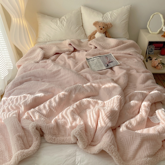 91家纺网 家纺一手货源 找家纺 顾里家纺 2025新款韩系提花兔毛绒毯毛毯毯子 仙女粉