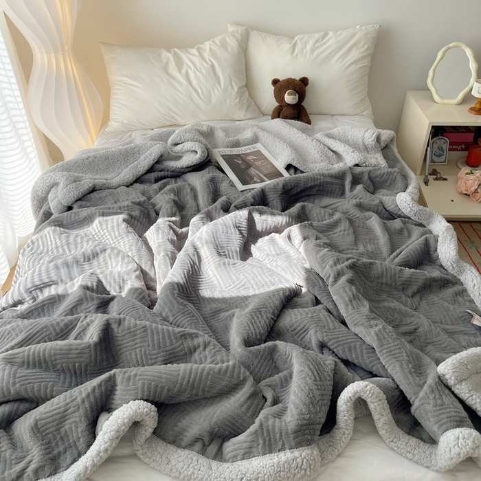 91家纺网 家纺一手货源 找家纺 顾里家纺 2025新款韩系提花兔毛绒毯毛毯毯子 夜空灰