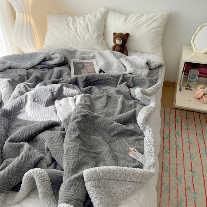 91家纺网 家纺一手货源 找家纺 顾里家纺 2025新款韩系提花兔毛绒毯毛毯毯子 夜空灰