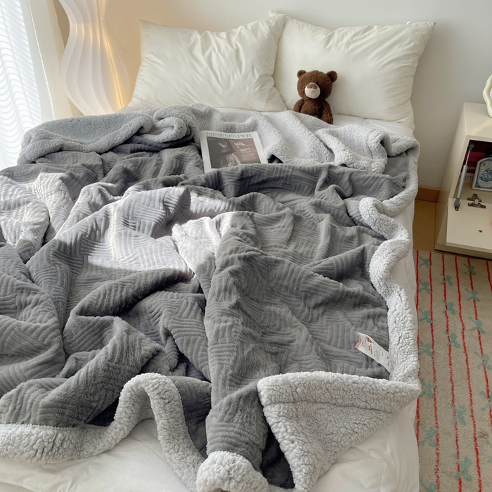 91家纺网 家纺一手货源 找家纺 顾里家纺 2025新款韩系提花兔毛绒毯毛毯毯子 夜空灰