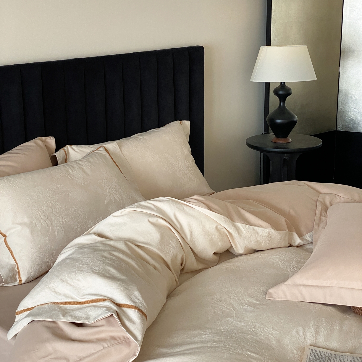 91家纺网 家纺一手货源 找家纺 （总）玉宇阁家居 2025新款色织空气大提花磨毛四件套-工艺款