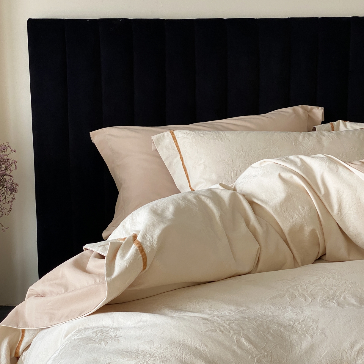 91家纺网 家纺一手货源 找家纺 （总）玉宇阁家居 2025新款色织空气大提花磨毛四件套-工艺款