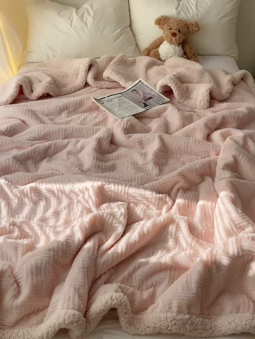 91家纺网 家纺一手货源 找家纺 顾里家纺 2025新款韩系提花兔毛绒毯毛毯毯子 仙女粉