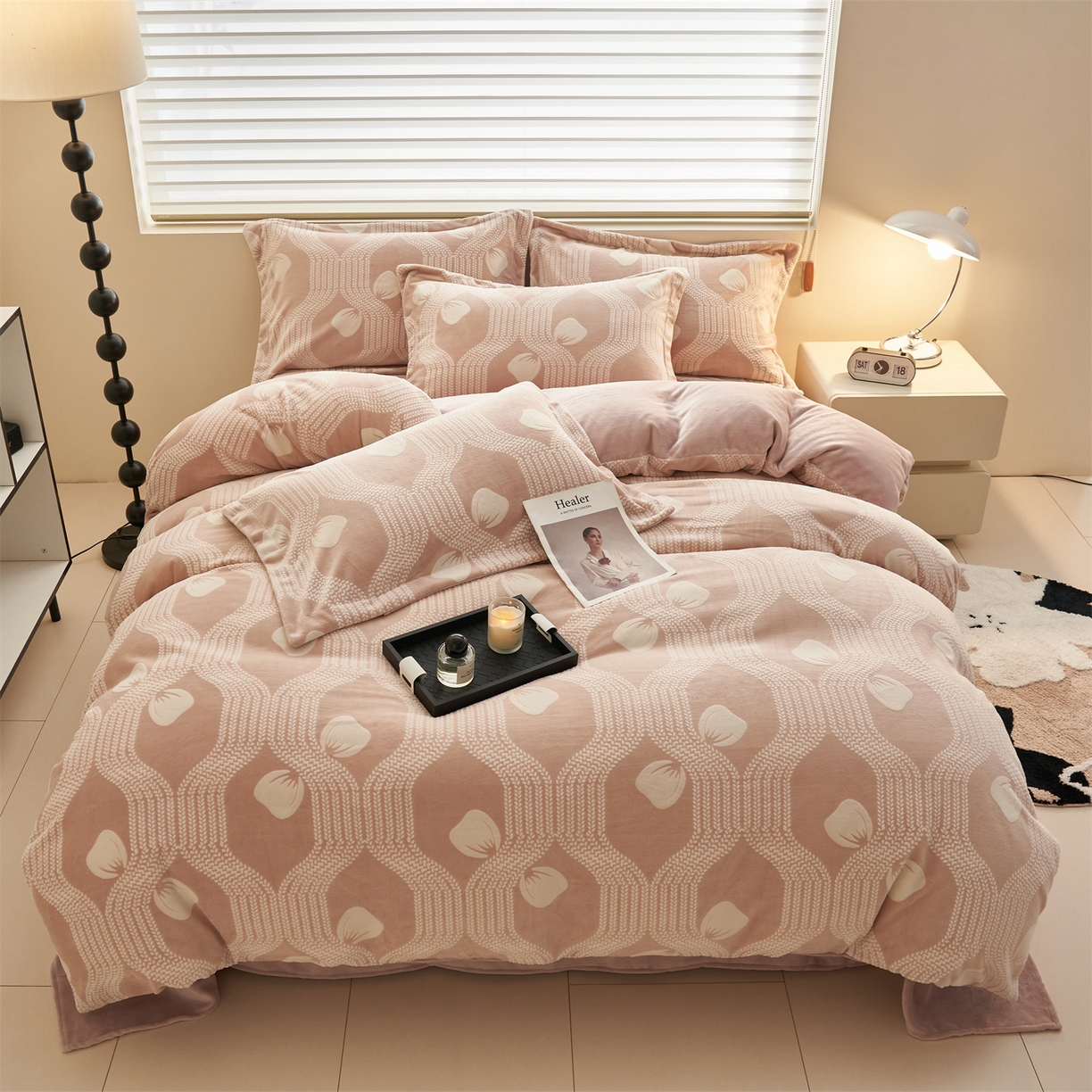 91家纺网 家纺一手货源 找家纺 恒爱家纺 2025新款牛奶绒立体剪花四件套 橞郁而安