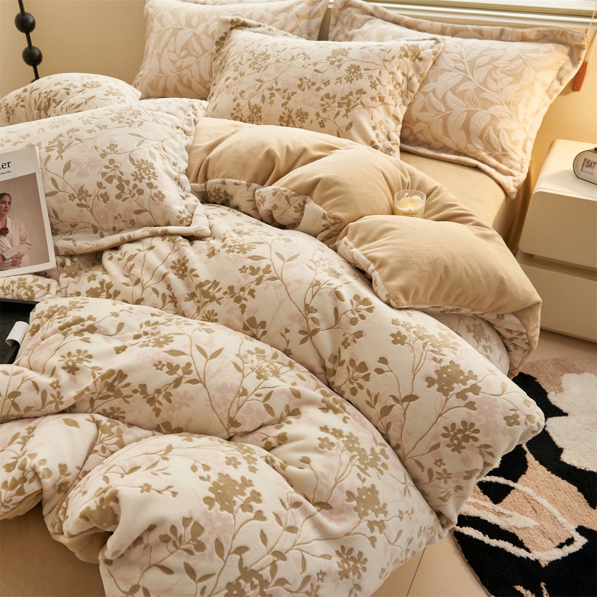 91家纺网 家纺一手货源 找家纺 恒爱家纺 2025新款牛奶绒立体剪花四件套 漫步时光-浅咖