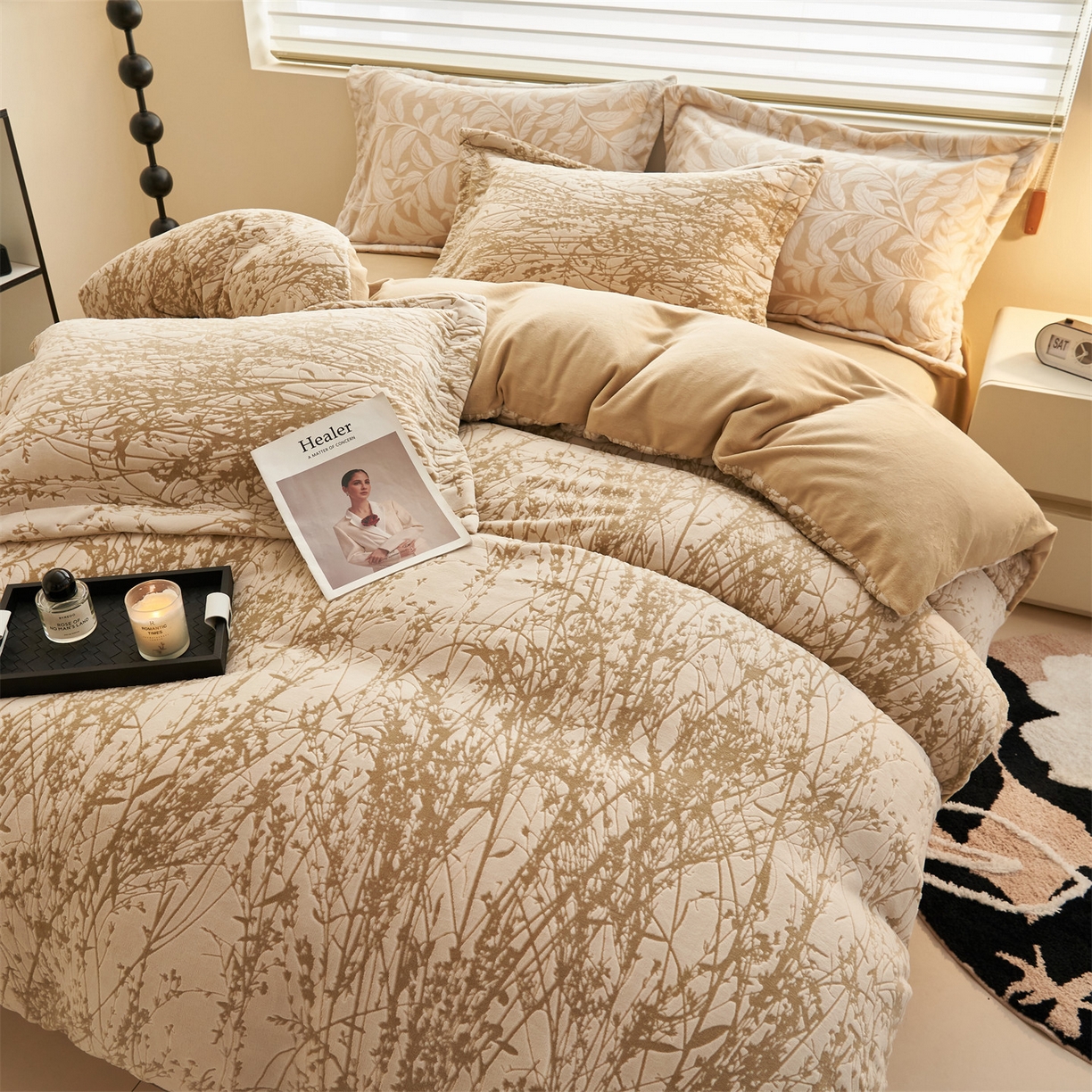 91家纺网 家纺一手货源 找家纺 恒爱家纺 2025新款牛奶绒立体剪花四件套 写意风情-咖啡