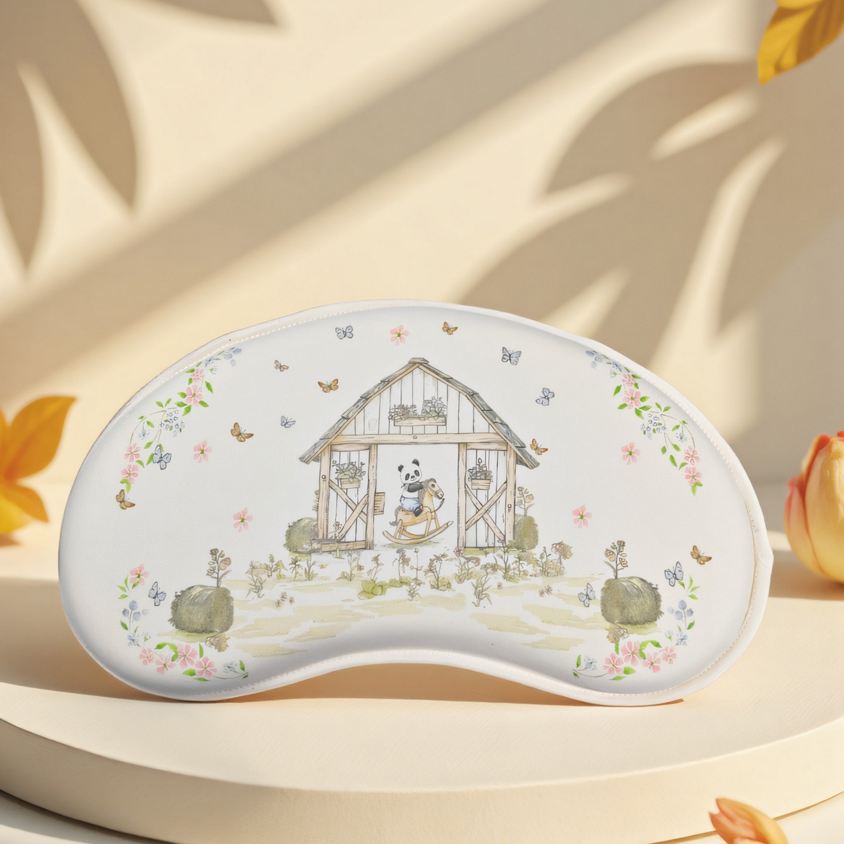 小猫派 2025秋冬月牙型北欧风儿童枕可水洗亲水棉枕芯 熊猫乐园