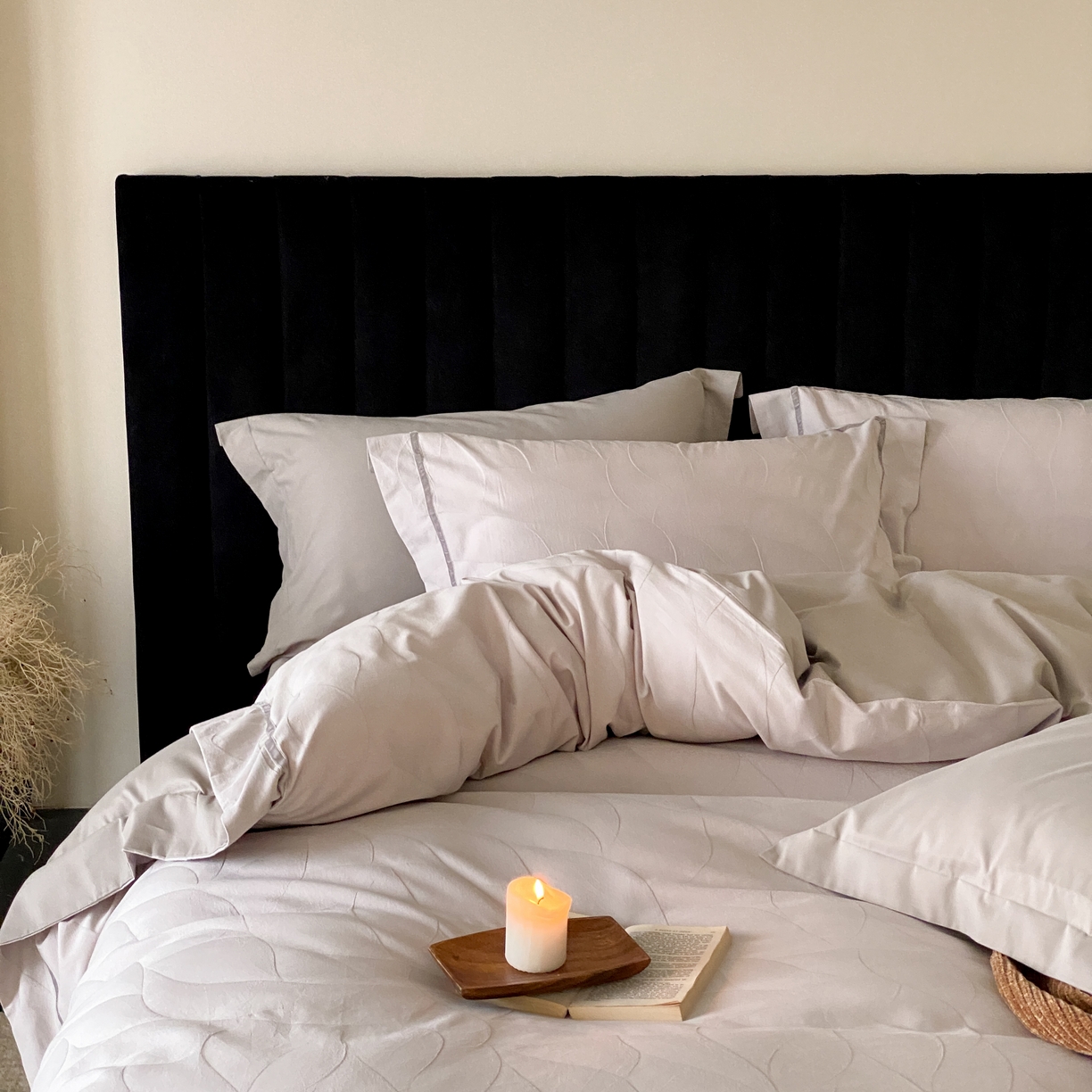 91家纺网 家纺一手货源 找家纺 玉宇阁家居 2025新款色织空气大提花磨毛四件套-工艺款 磨毛款-沉香乌木