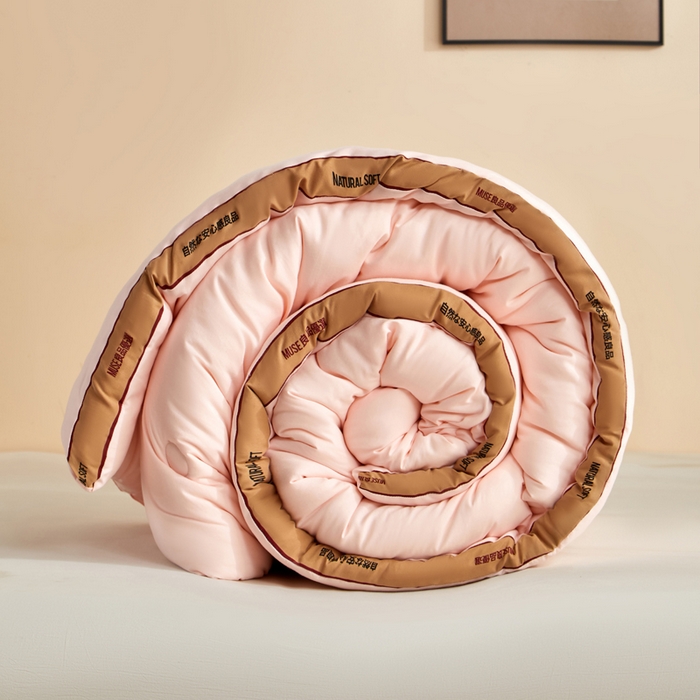 91家纺网 家纺一手货源 找家纺 玛德琳 2025新款良品元棉大豆被子被芯 玉粉