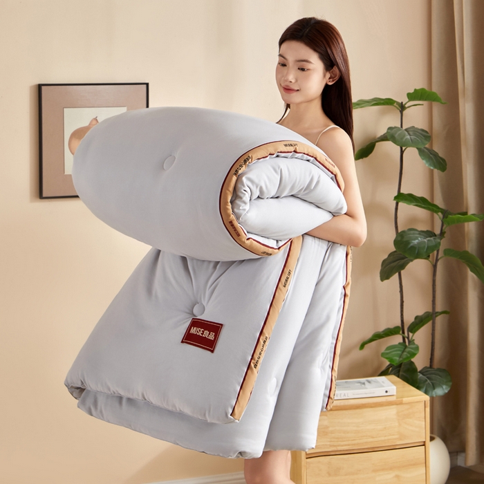 91家纺网 家纺一手货源 找家纺 玛德琳 2025新款良品元棉大豆被子被芯 星空灰