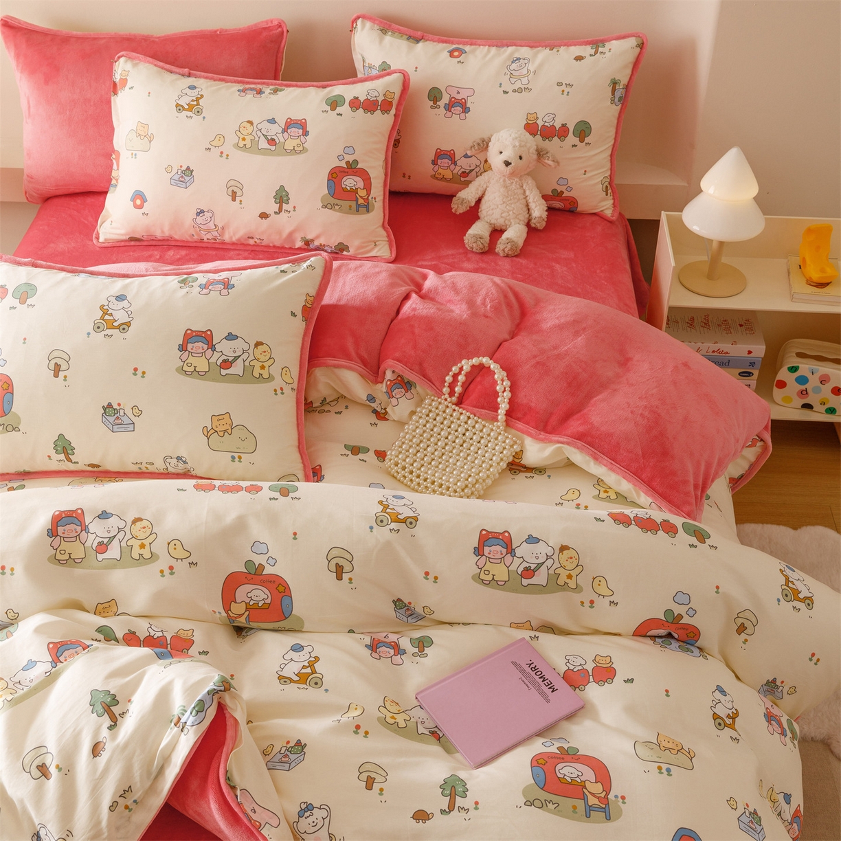 91家纺网 家纺一手货源 找家纺 红粉佳人家纺 2025新款A类棉加绒印花四件套 开心家园