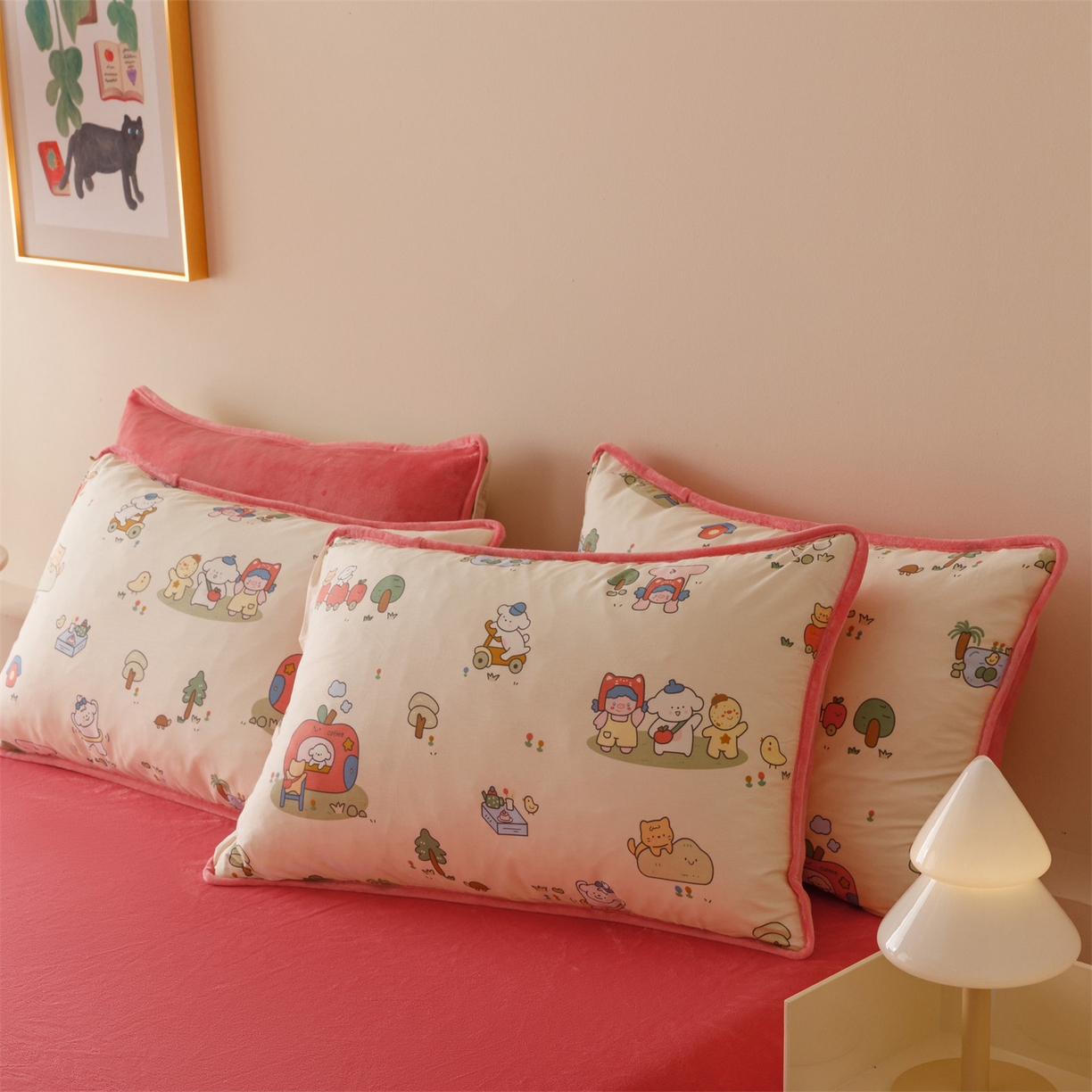 91家纺网 家纺一手货源 找家纺 红粉佳人家纺 2025新款A类棉加绒印花四件套 开心家园