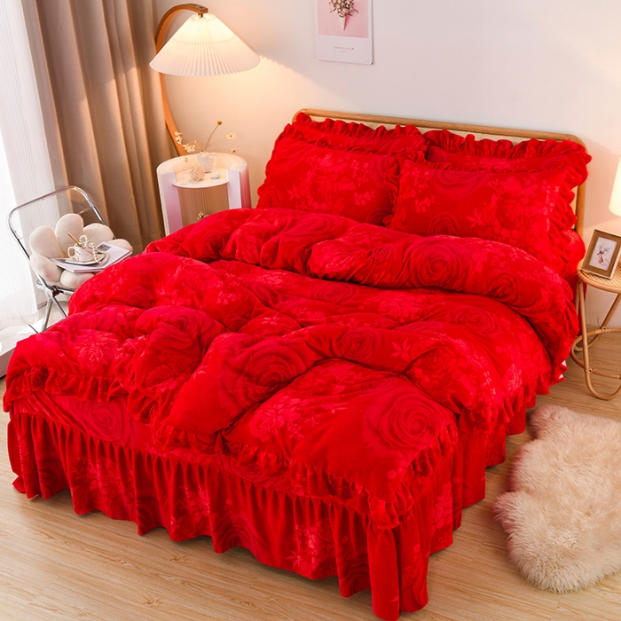 91家纺网 家纺一手货源 找家纺 睡美人 2025新款韩版印花牛奶绒床裙款四件套 玫瑰情缘