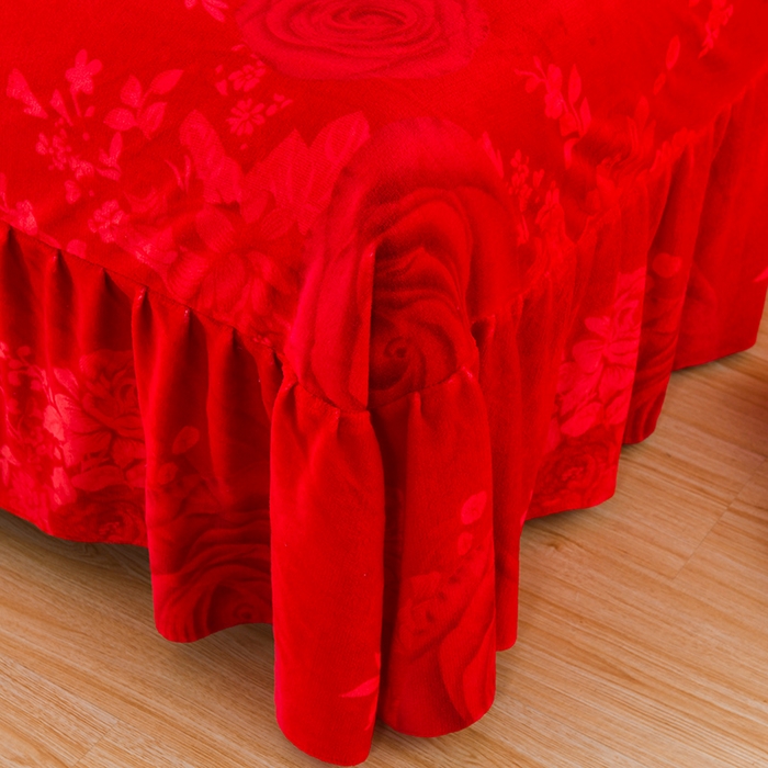 91家纺网 家纺一手货源 找家纺 睡美人 2025新款韩版印花牛奶绒床裙款四件套 玫瑰情缘