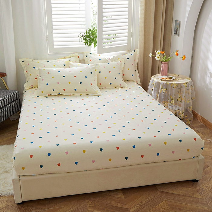 91家纺网 家纺一手货源 找家纺 钰伶 全棉13372印花纯棉床单床笠款四件套（预留6厘米缩水尺寸）小桃心