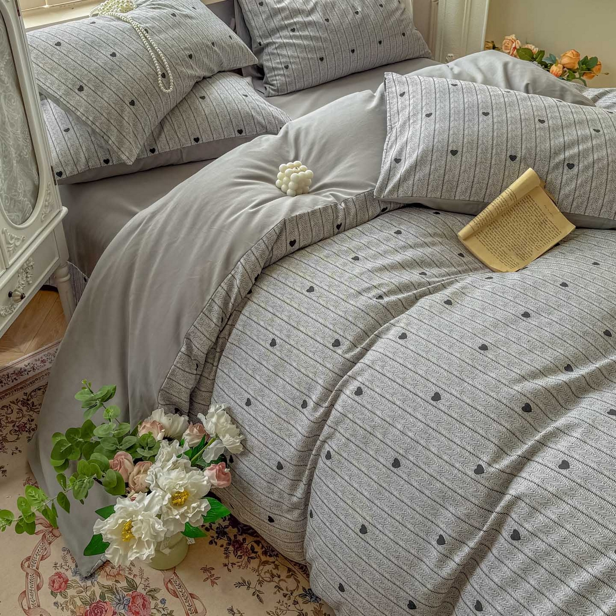 91家纺网 家纺一手货源 找家纺 田野 2025新款全棉13360加厚磨毛印花四件套 初恋-灰