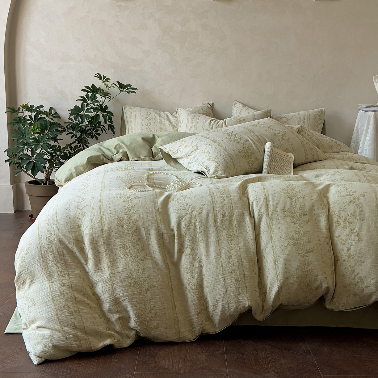 田野 2025新款全棉三层纱提花磨毛系列四件套 浪漫花韵-绿