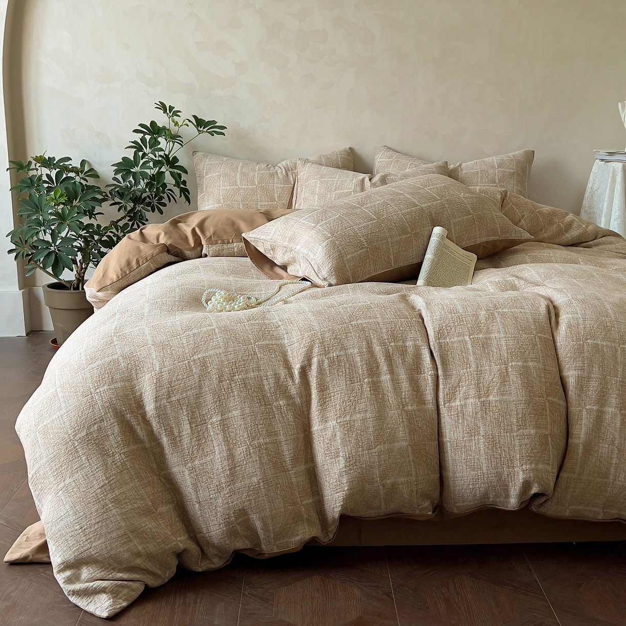 田野 2025新款全棉三层纱提花磨毛系列四件套 苏珊格-卡其