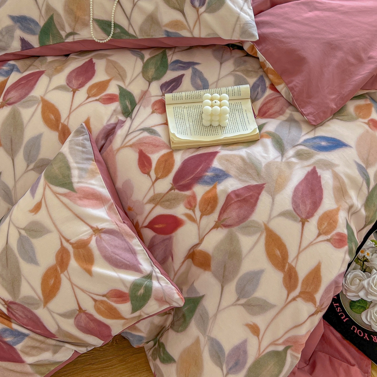 91家纺网 家纺一手货源 找家纺 田野 2025新款全棉13360加厚磨毛印花四件套 景秋-红