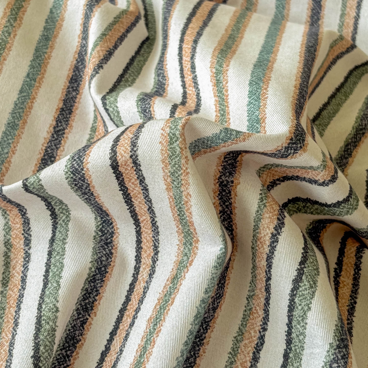 91家纺网 家纺一手货源 找家纺 田野 2025新款全棉13360加厚磨毛印花四件套 清游-绿