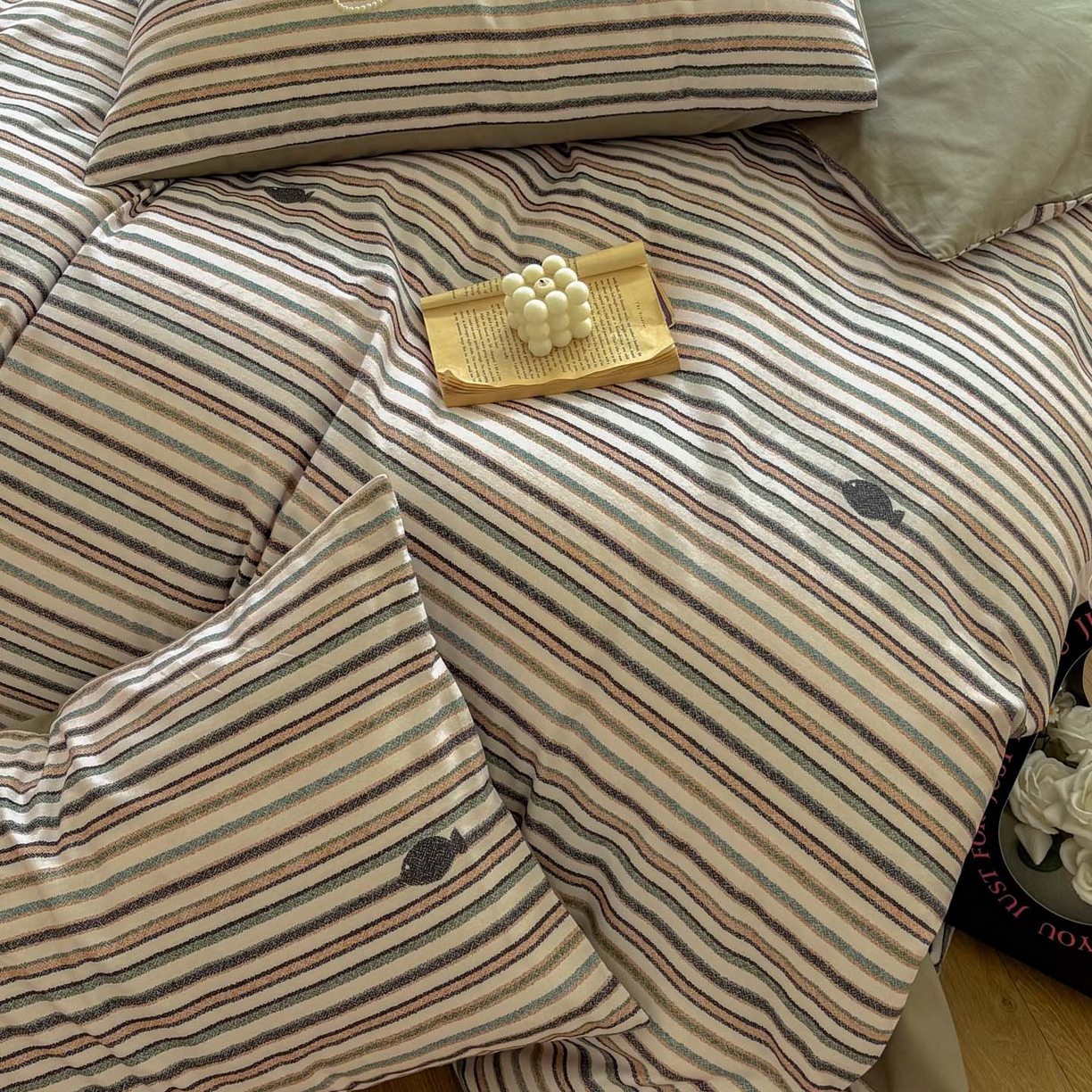 91家纺网 家纺一手货源 找家纺 田野 2025新款全棉13360加厚磨毛印花四件套 清游-绿