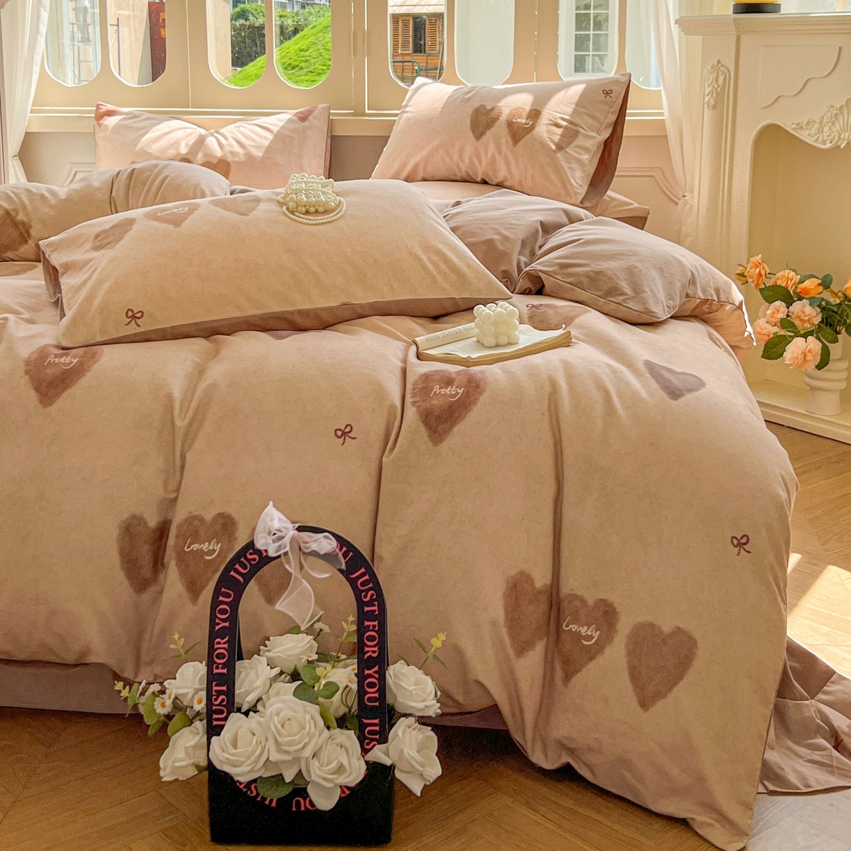 91家纺网 家纺一手货源 找家纺 田野 2025新款全棉13360加厚磨毛印花四件套 甜心-咖