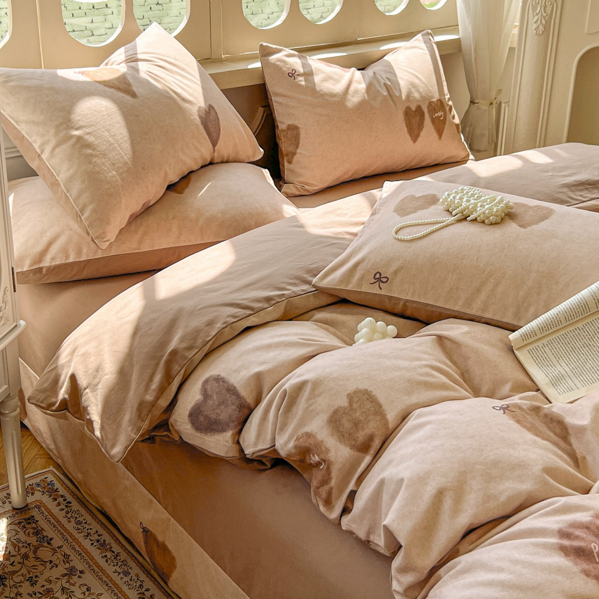 91家纺网 家纺一手货源 找家纺 田野 2025新款全棉13360加厚磨毛印花四件套 甜心-咖