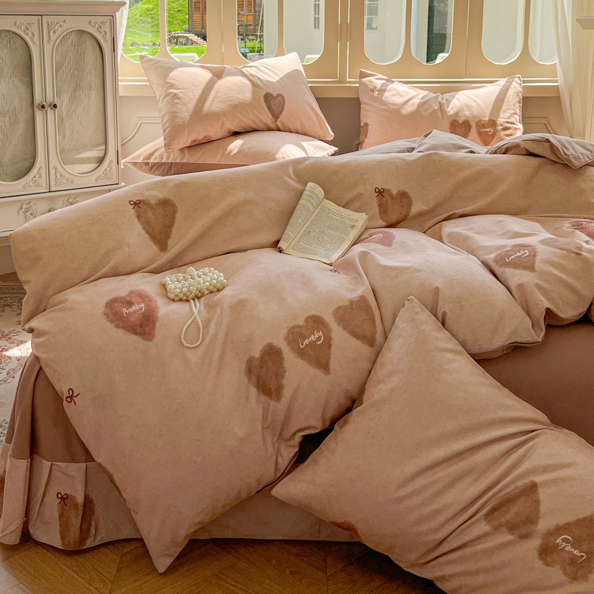 91家纺网 家纺一手货源 找家纺 田野 2025新款全棉13360加厚磨毛印花四件套 甜心-咖