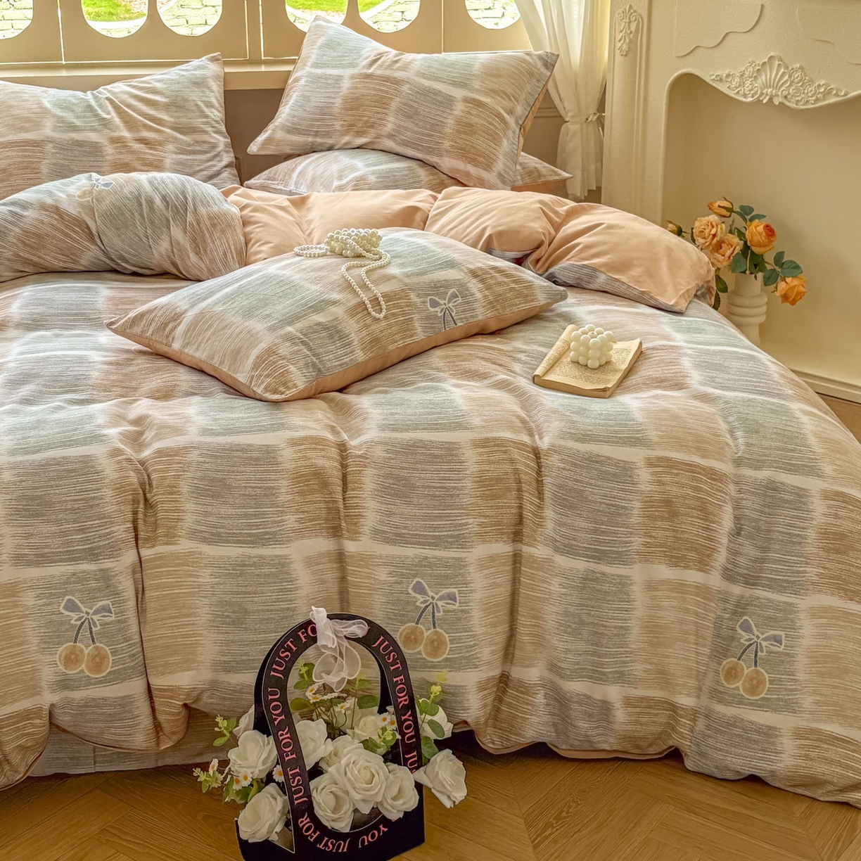 91家纺网 家纺一手货源 找家纺 田野 2025新款全棉13360加厚磨毛印花四件套 樱为你-桔