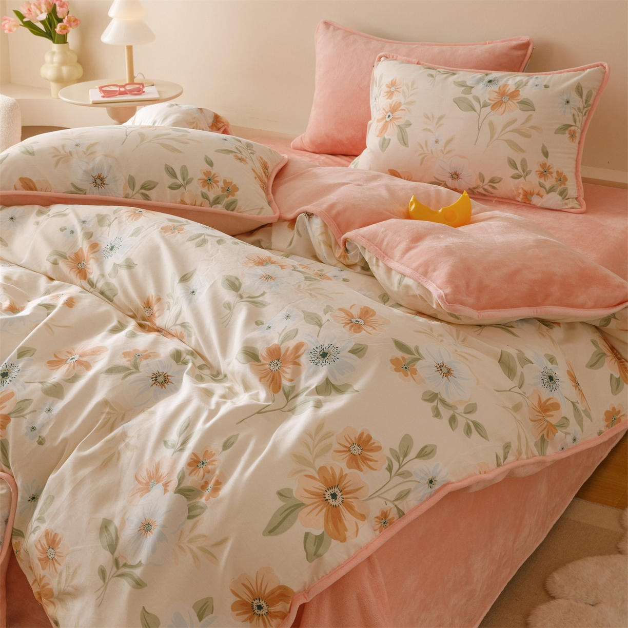 91家纺网 家纺一手货源 找家纺 红粉佳人家纺 2025新款A类棉加绒印花单被套被套单件 花颜悦色