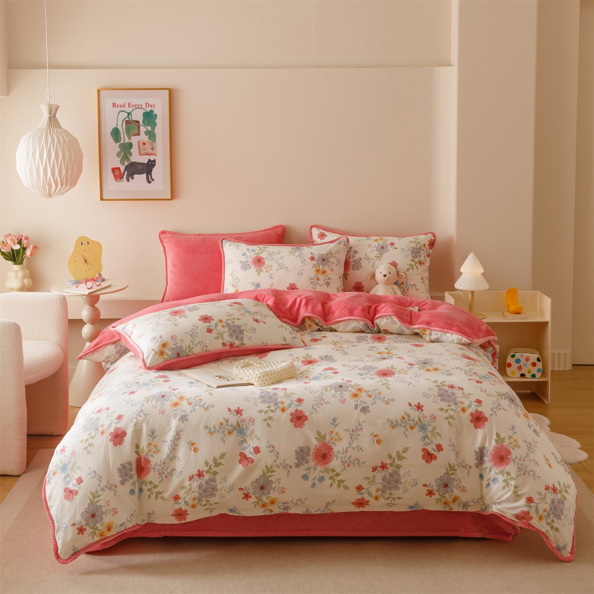 91家纺网 家纺一手货源 找家纺 红粉佳人家纺 2025新款A类棉加绒印花单被套被套单件 花漾甜梦