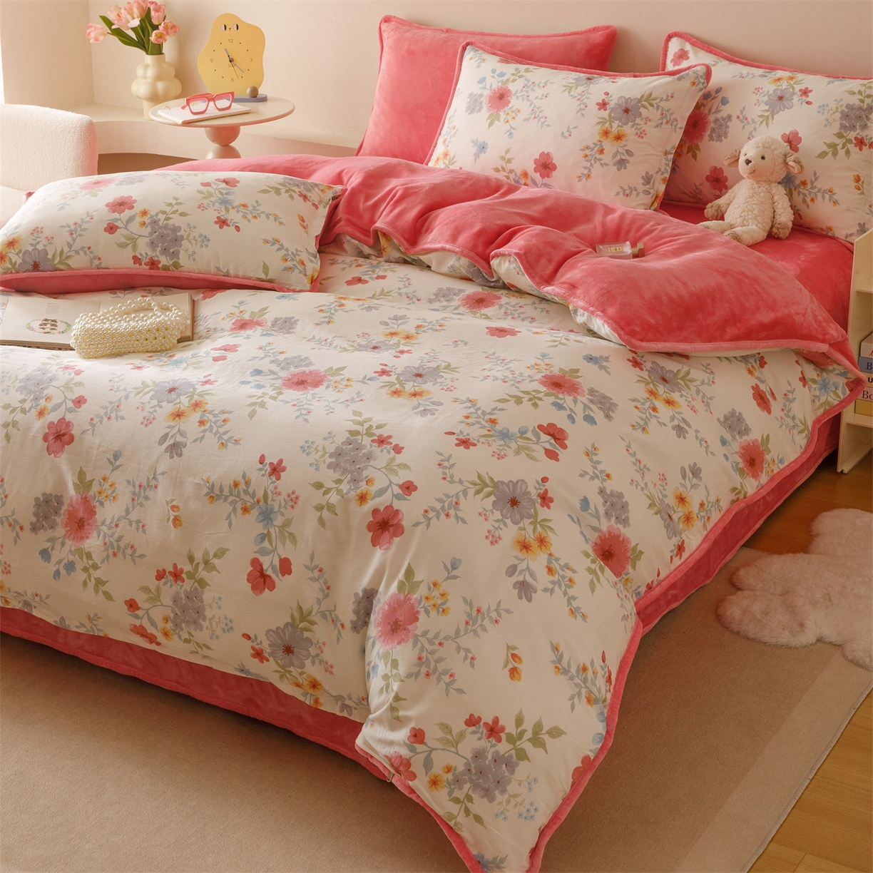 91家纺网 家纺一手货源 找家纺 红粉佳人家纺 2025新款A类棉加绒印花单被套被套单件 花漾甜梦