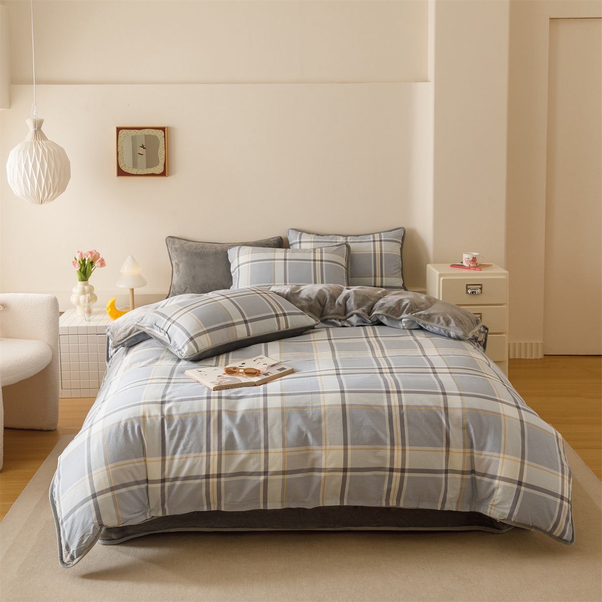 91家纺网 家纺一手货源 找家纺 红粉佳人家纺 2025新款A类棉加绒印花单被套被套单件 简格风尚