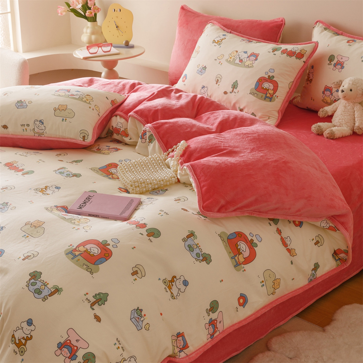 91家纺网 家纺一手货源 找家纺 红粉佳人家纺 2025新款A类棉加绒印花单被套被套单件 开心家园