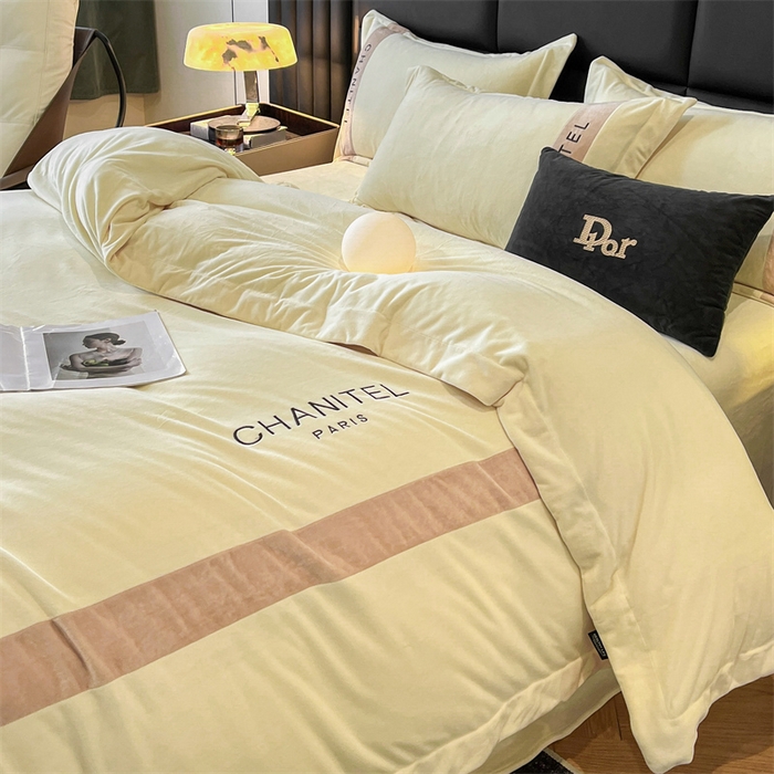 91家纺网 家纺一手货源 找家纺 （总）奥裕2025新款加厚婴儿绒四件套曼莎款牛奶绒四件套