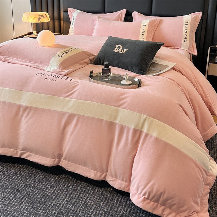 91家纺网 家纺一手货源 找家纺 （总）奥裕2025新款加厚婴儿绒四件套曼莎款牛奶绒四件套