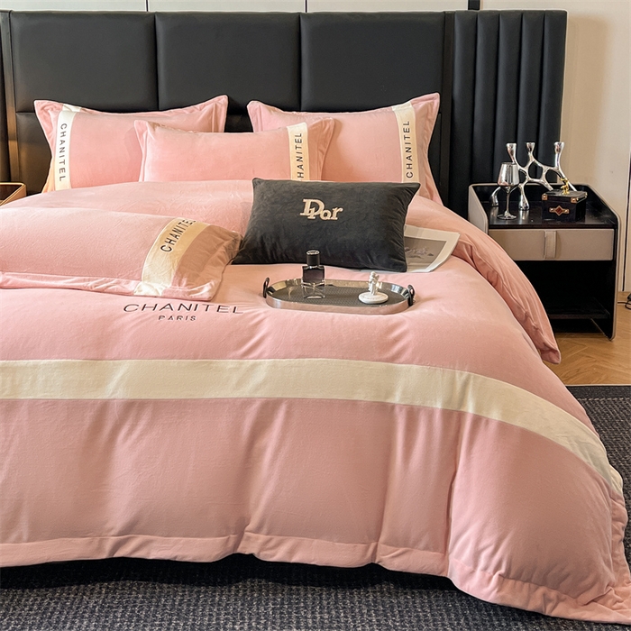 91家纺网 家纺一手货源 找家纺 （总）奥裕2025新款加厚婴儿绒四件套曼莎款牛奶绒四件套