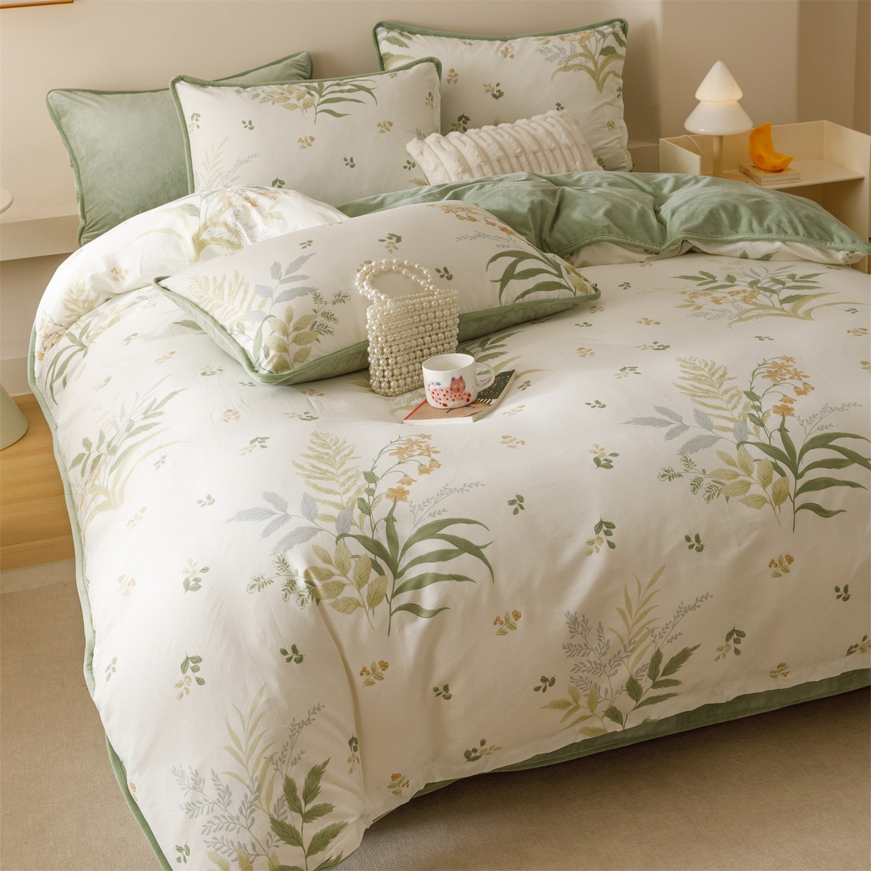 91家纺网 家纺一手货源 找家纺 红粉佳人家纺 2025新款A类棉加绒印花单被套被套单件 蜜叶