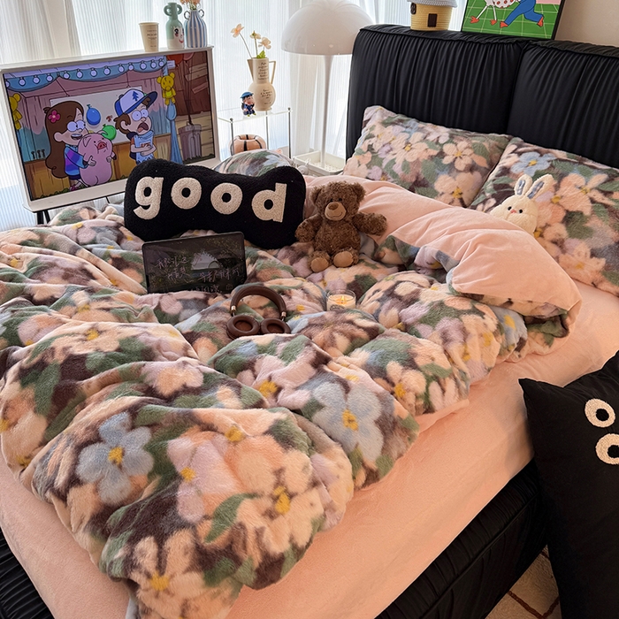 91家纺网 家纺一手货源 找家纺 HL原创 2025新款兔毛绒四件套 繁花