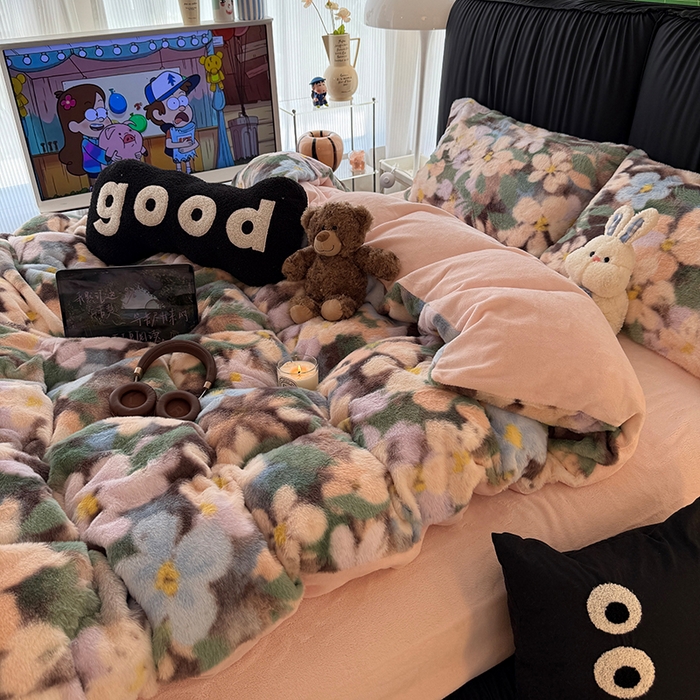 91家纺网 家纺一手货源 找家纺 HL原创 2025新款兔毛绒四件套 繁花