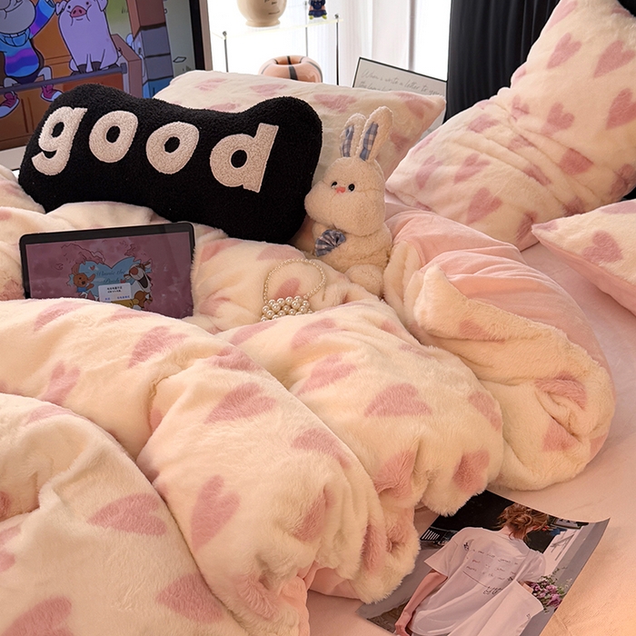 91家纺网 家纺一手货源 找家纺 HL原创 2025新款兔毛绒四件套 粉色心情