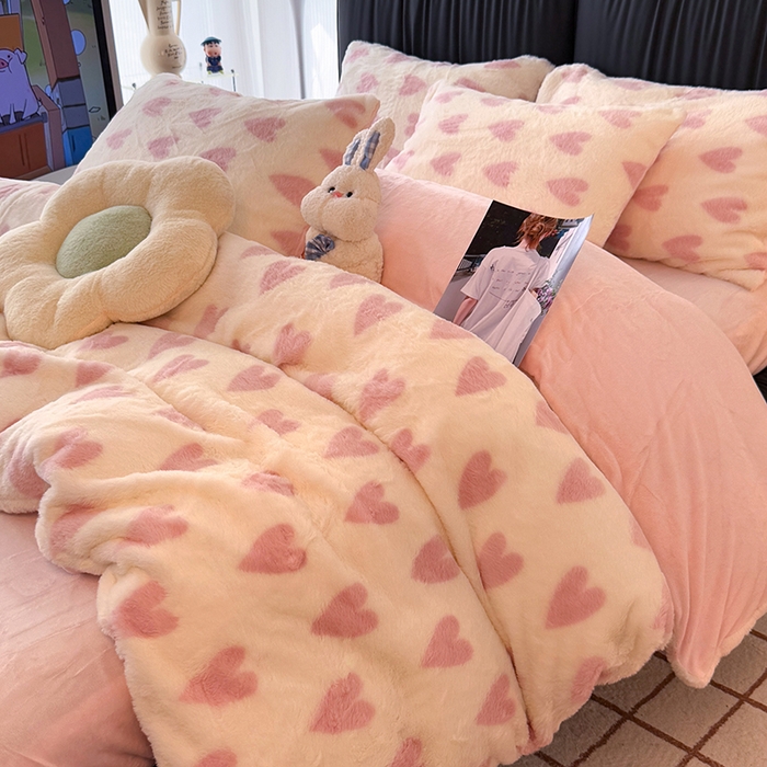 91家纺网 家纺一手货源 找家纺 HL原创 2025新款兔毛绒四件套 粉色心情