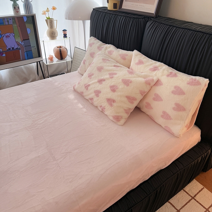 91家纺网 家纺一手货源 找家纺 HL原创 2025新款兔毛绒四件套 粉色心情