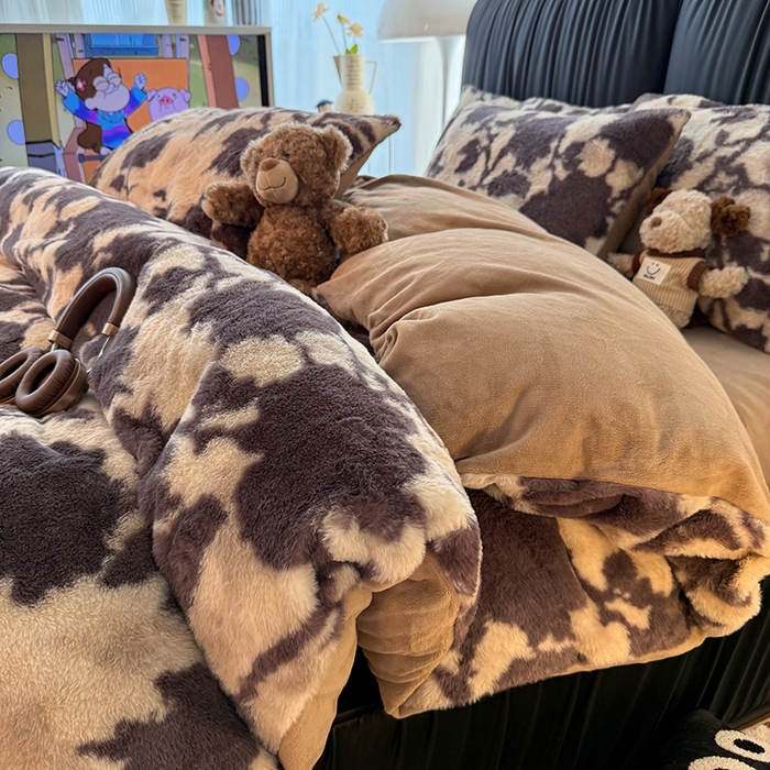 91家纺网 家纺一手货源 找家纺 HL原创 2025新款兔毛绒四件套 洛可可