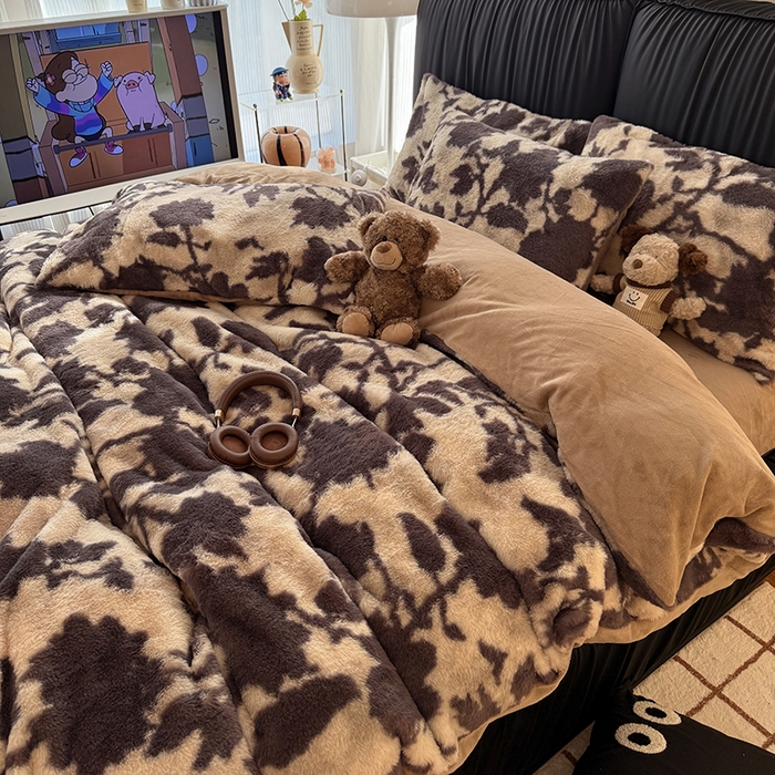 91家纺网 家纺一手货源 找家纺 HL原创 2025新款兔毛绒四件套 洛可可