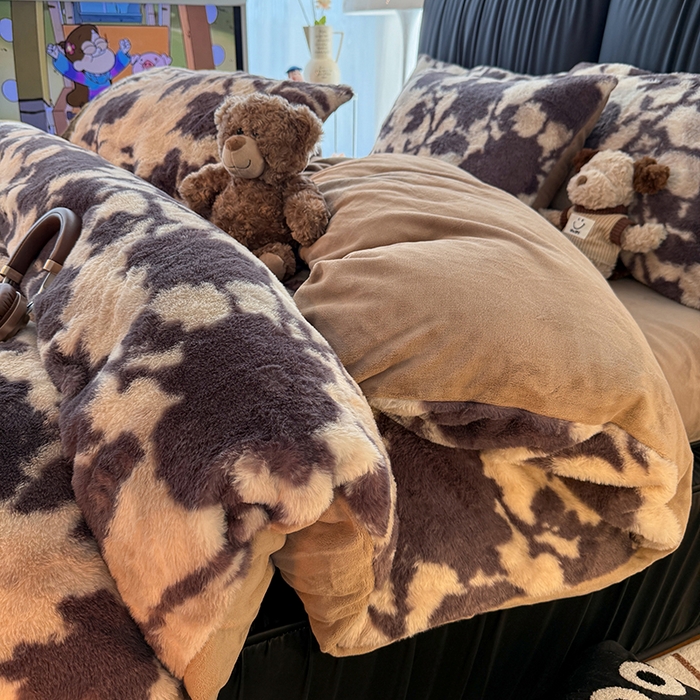 91家纺网 家纺一手货源 找家纺 HL原创 2025新款兔毛绒四件套 洛可可