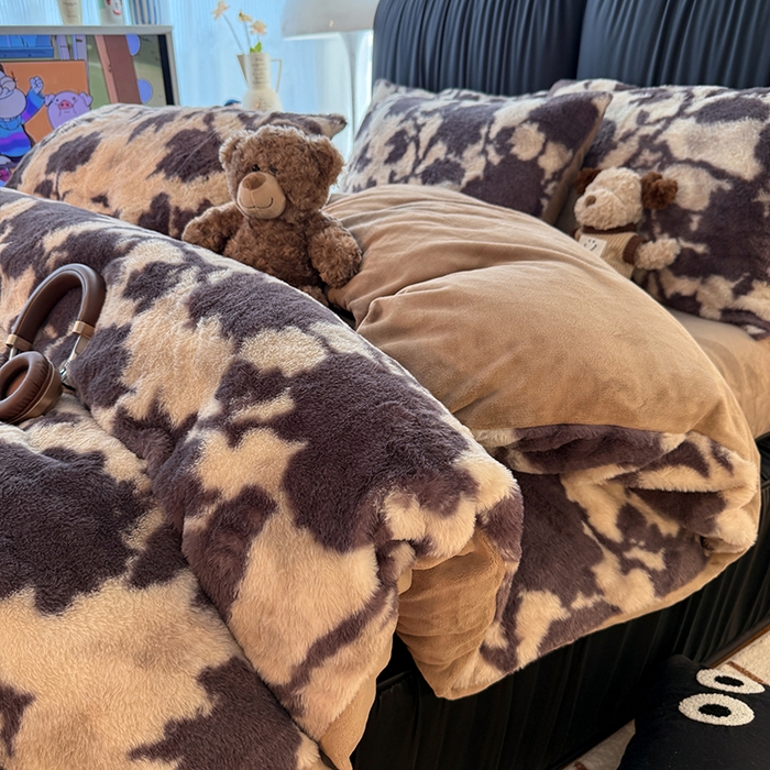 91家纺网 家纺一手货源 找家纺 HL原创 2025新款兔毛绒四件套 洛可可