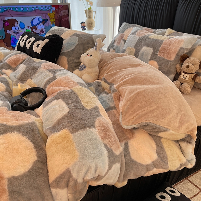 91家纺网 家纺一手货源 找家纺 HL原创 2025新款兔毛绒四件套 魔方