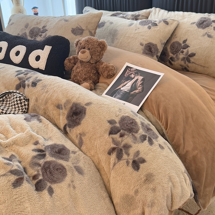 91家纺网 家纺一手货源 找家纺 HL原创 2025新款兔毛绒四件套 陌颜